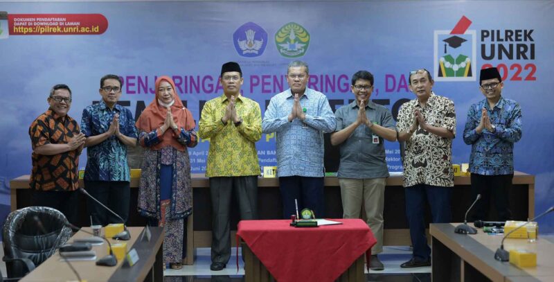 5 Bakal Calon Rektor UNRI, Deklarasi Pilrek Damai (Sumber: HUMAS Universitas Riau)
