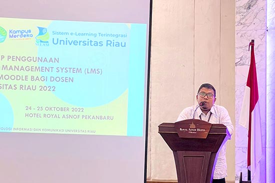 Kembangkan “LMS” dalam Pembelajaran E-Learning (Sumber: HUMAS Universitas Riau)
