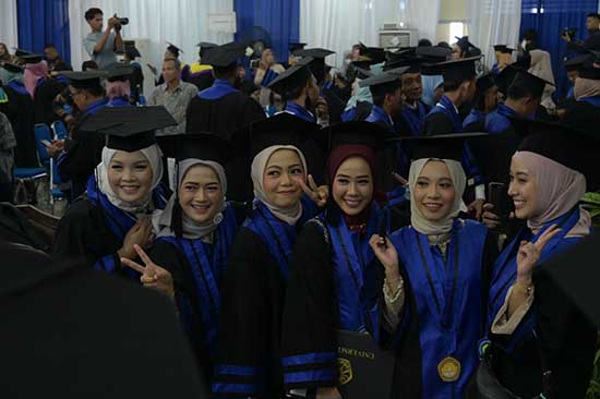 Ilmu Sebagai Solusi Persoalan Sosial (Sumber: HUMAS Universitas Riau)