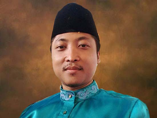 Dr Eka Armas (Sumber: HUMAS Universitas Riau)