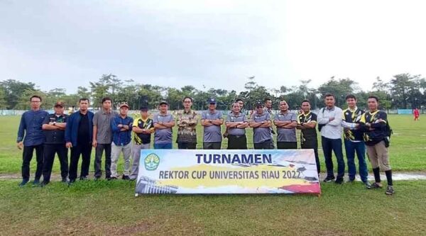1-14 Desember 2022 UNRI Gelar Turnamen Sepak Bola Rektor UNRI Cup 2022 (Sumber: HUMAS Universitas Riau)