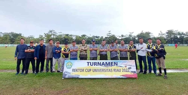 1-14 Desember 2022 UNRI Gelar Turnamen Sepak Bola Rektor UNRI Cup 2022 (Sumber: HUMAS Universitas Riau)