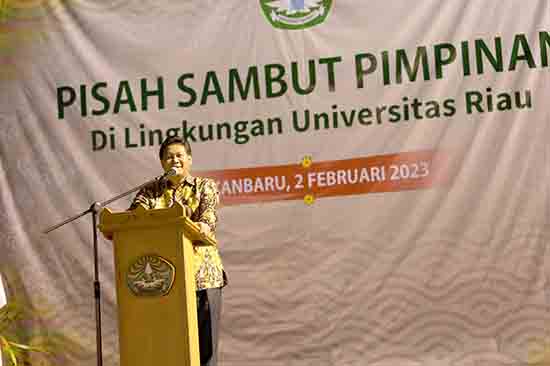 Mari Gotong Royong Bangun Pendidikan (Sumber: HUMAS Universitas Riau)
