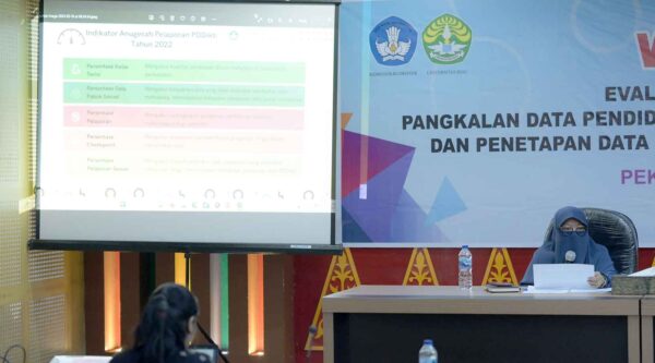 Workshop Penguatan dalam Pengelolaan Data (Sumber: HUMAS Universitas Riau)