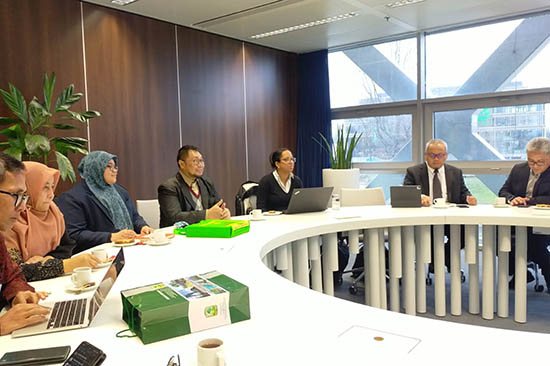 delegasi UNRI meeting bersama top management WUR 01 (Sumber: HUMAS Universitas Riau)