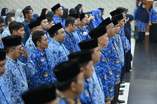 Gotong Royong Bangun Peradaban dan Pertumbuhan Global Menuju Visi Indonesia (Sumber: HUMAS Universitas Riau)