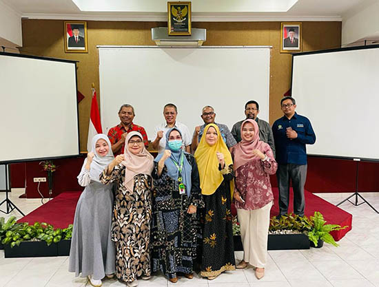 LPPM UNRI, Fasilitasi Pusat Studi Paparkan Program Kerja (Sumber: HUMAS Universitas Riau)