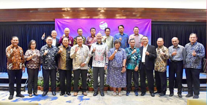 UNRI Lanjutkan Kerja Sama dengan Kementerian Luar Negeri Pusat Studi ASEAN (Sumber: HUMAS Universitas Riau)