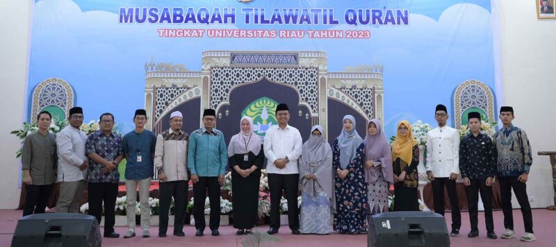 Al-Quran Sebagai Pedoman Kehidupan (Sumber: HUMAS Universitas Riau)