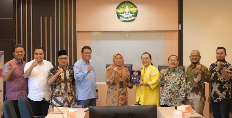Berkolaborasi Membagun SDM Melalui Pendidikan (Sumber: HUMAS Universitas Riau)