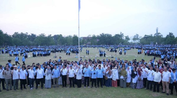 Membentuk Kekompakan Mahasiswa Baru 2023 (Sumber: HUMAS Universitas Riau)