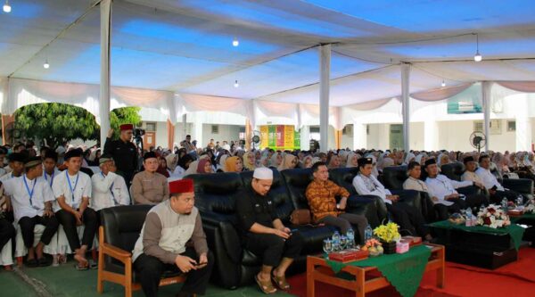 Fakultas Kedokteran Universitas Riau menggelar Tabligh Akbar dalam Rangka Milad yang ke-22 bersama UAS (Sumber: HUMAS Universitas Riau)