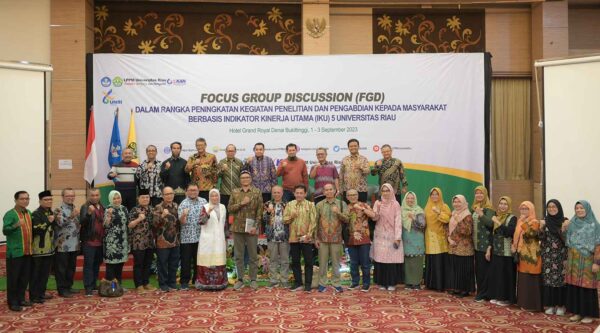 Perlunya Kolaborasi Setiap Unit untuk Capaian IKU 5 (Sumber: HUMAS Universitas Riau)