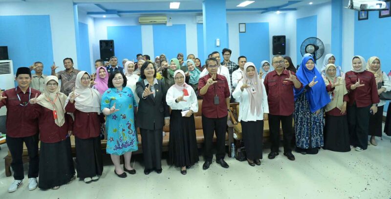 Tingkatan Literasi Pemustaka, Pustaka UNRI Taja UNRI’s Library Art and Book Fest 2023 (Sumber: HUMAS Universitas Riau)