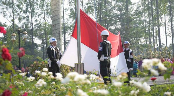 Bersama Majukuan Indonesia (Sumber: HUMAS Universitas Riau)