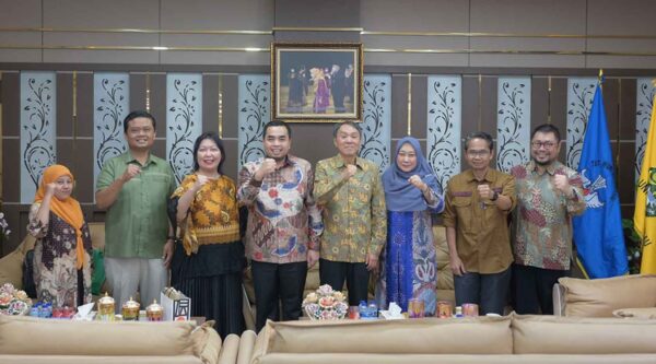 Terima Kunjungan KONJEN Jepang, Rektor UNRI Buka Peluang Kerja Sama (Sumber: HUMAS Universitas Riau)