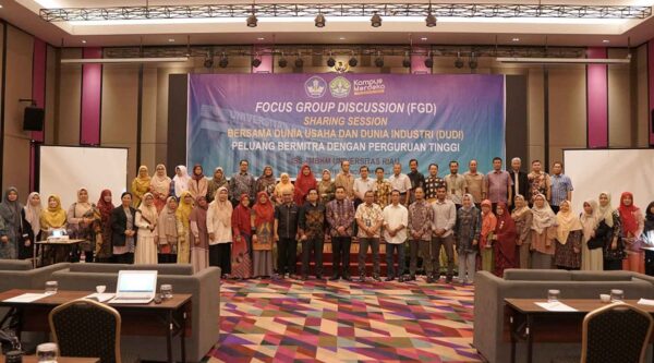 Tingkatkan Indeks Kinerja Utama, ISS-MBKM UNRI Sharing Session Besama DUDI (Sumber: HUMAS Universitas Riau)