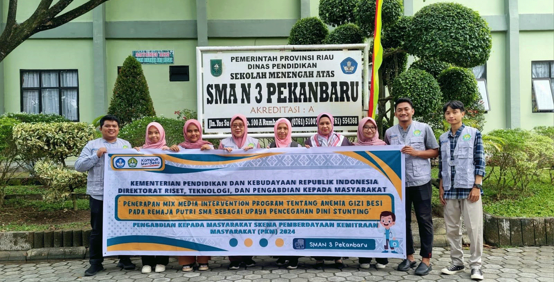 Tim Pengabdian Masyarakat Unri 2024 Gelar Kegiatan di SMAN 3 Pekanbaru untuk Pencegahan Anemia dan Stunting pada Remaja Putri