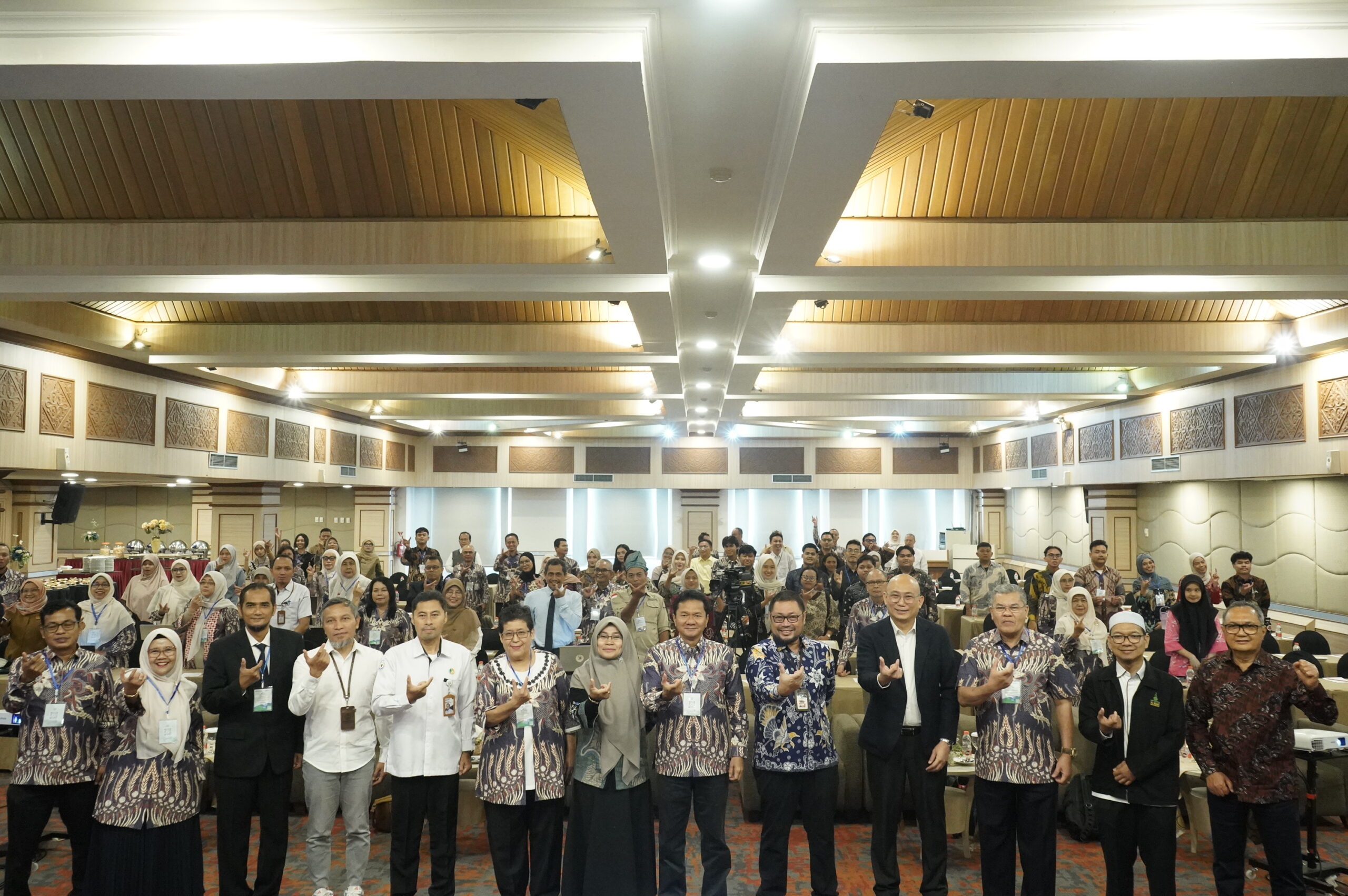 ISMF XV Resmi dibuka, Dr Sofyan: Unri Perkuat Kolaborasi Internasional