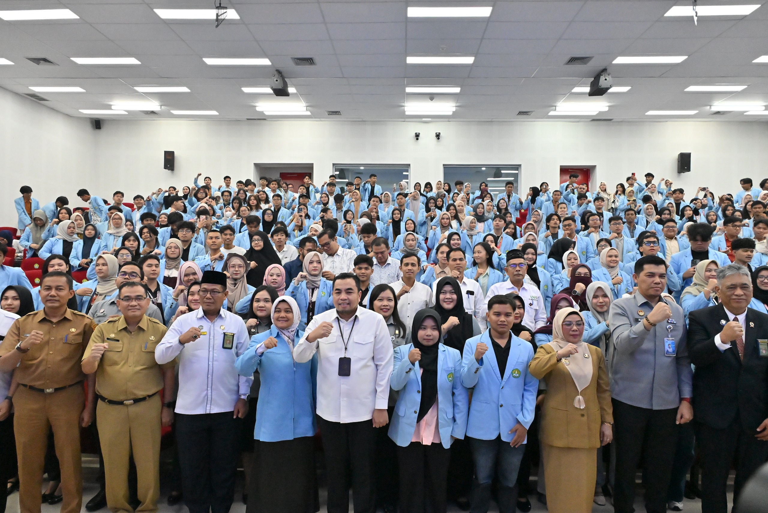 Kukerta Berdampak Khusus, FH Unri Gerakkan Desa Sadar Hukum dan Posbankum