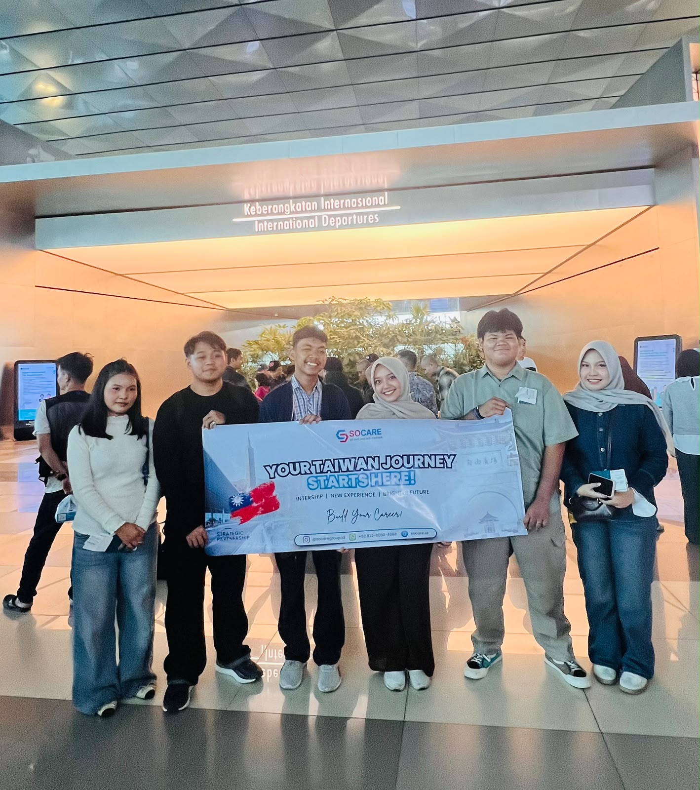 Perkuat Internasionalisasi, UNRI Kirim 10 Mahasiswa Usaha Perjalanan Wisata Magang ke Taiwan